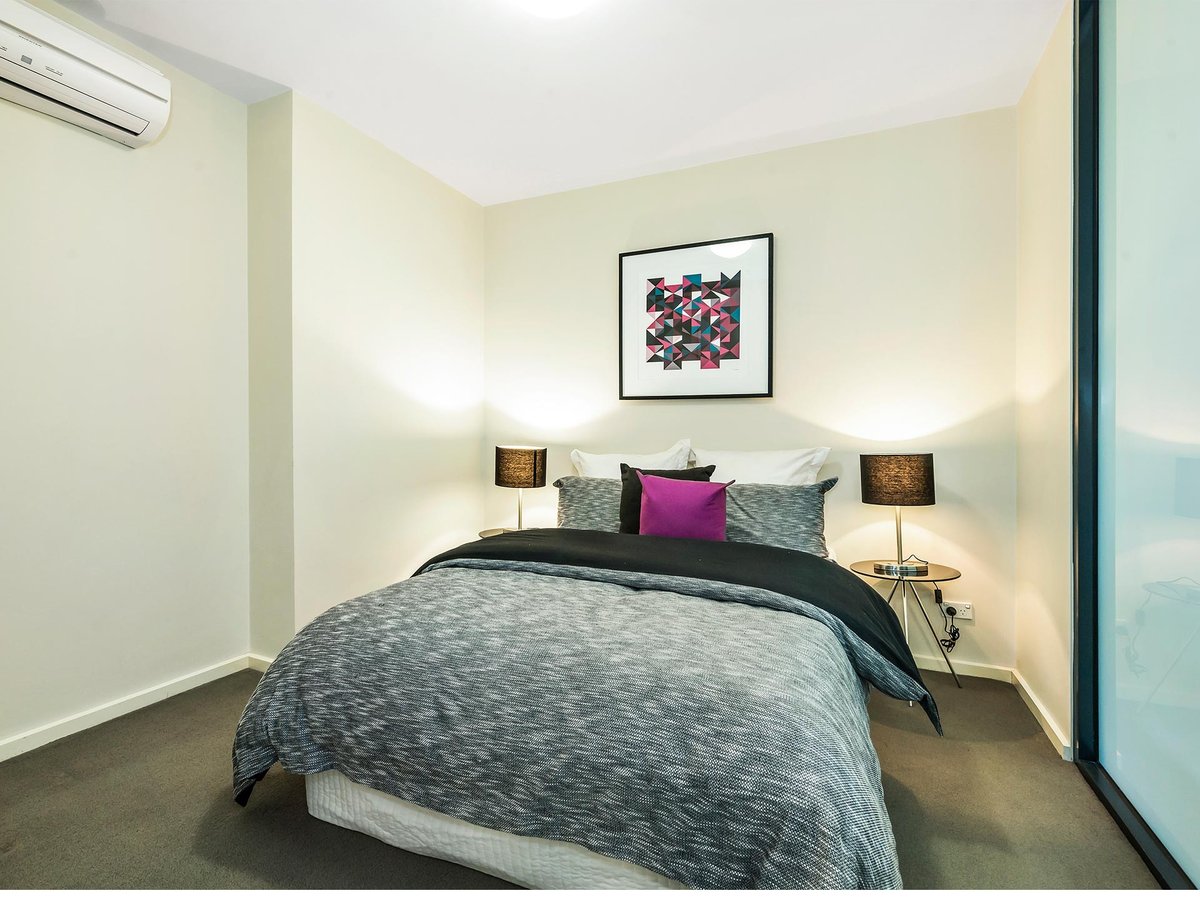 411 / 594 St Kilda Road MELBOURNE - Residential for sale