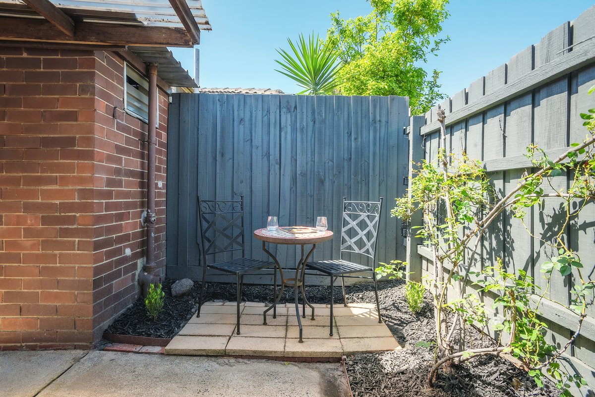 4 / 12 Blenheim Street Bentleigh East - Residential for sale