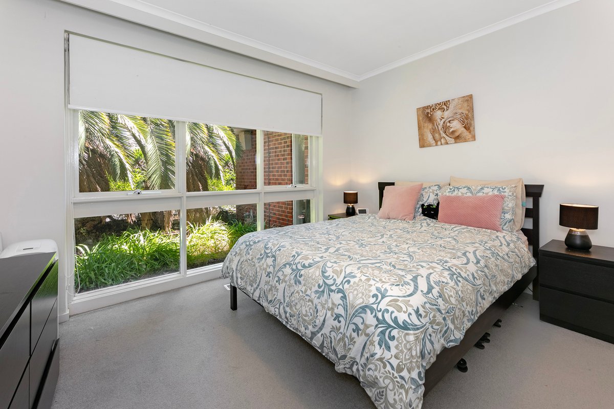 4 / 13-17 Kelly Avenue Hampton East - Residential for lease