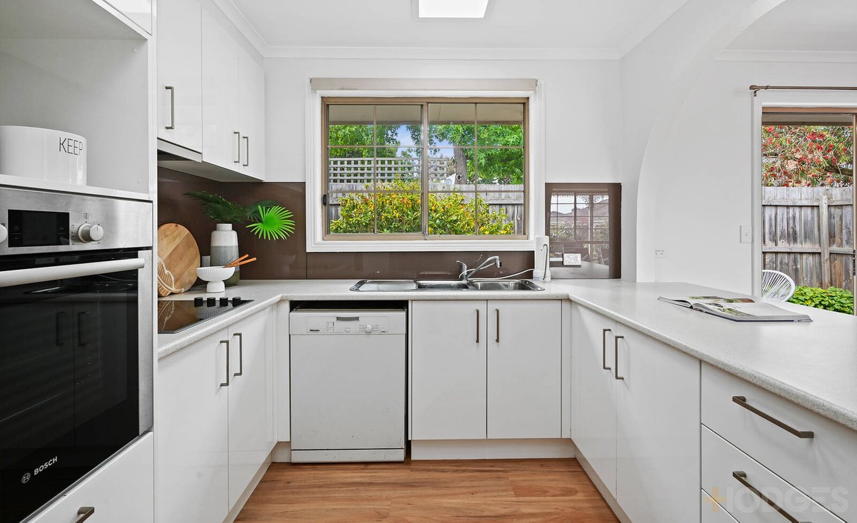 4 / 133 Aberdeen Street Newtown - Residential for sale
