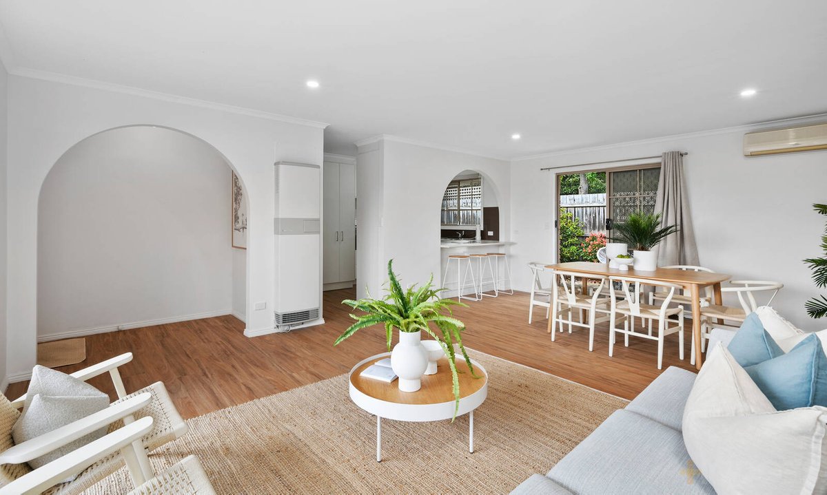 4 / 133 Aberdeen Street Newtown - Residential for sale