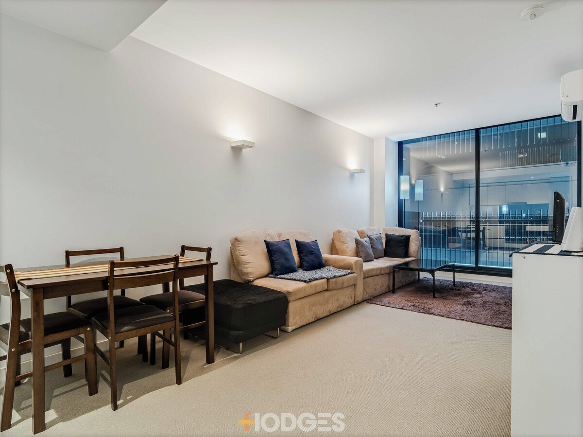 413 / 470 St Kilda Road MELBOURNE - Residential for sale