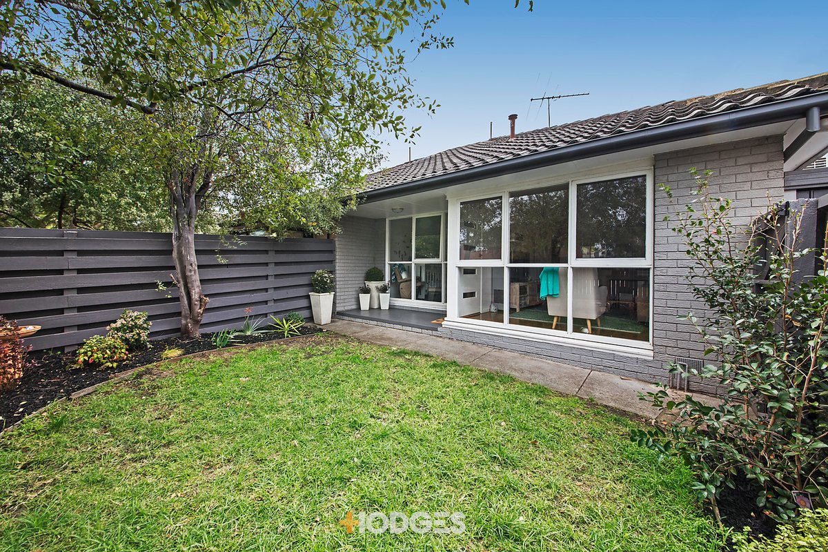 4/142 Charman Road Mentone - Residential for sale
