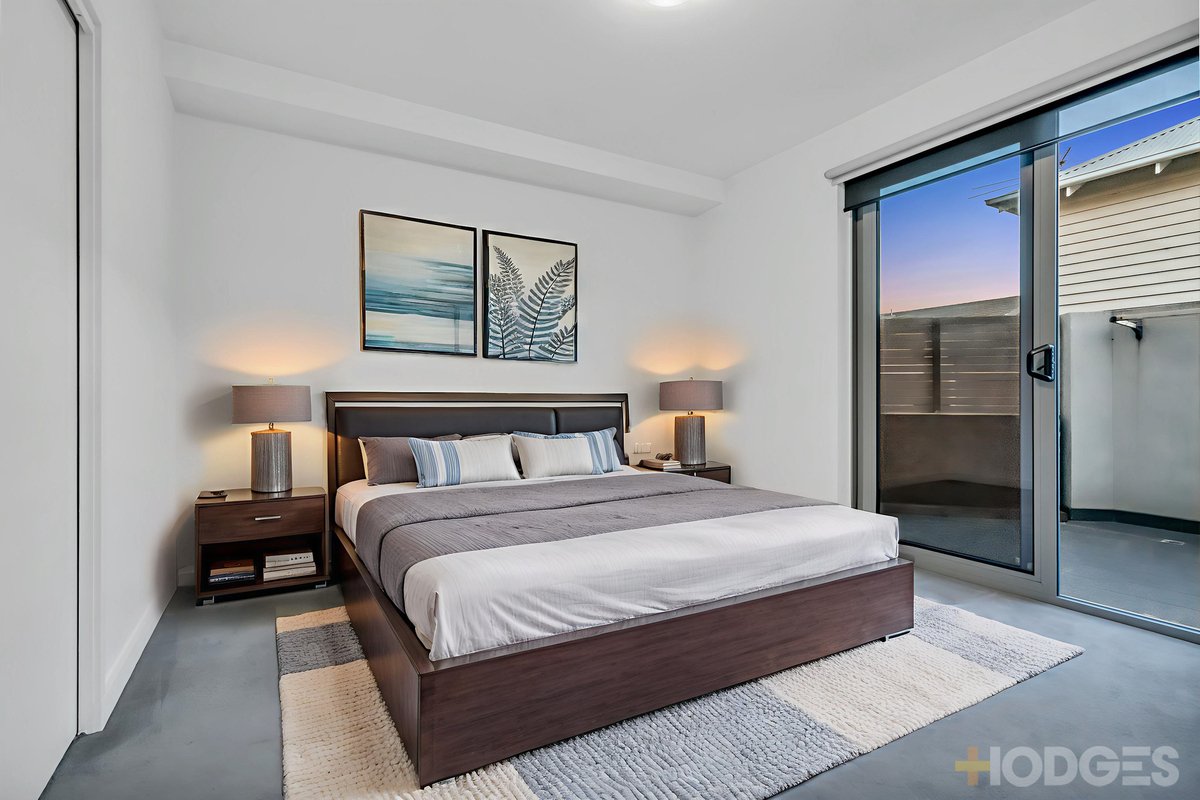 4 / 143 Nepean Highway Aspendale - Residential for sale