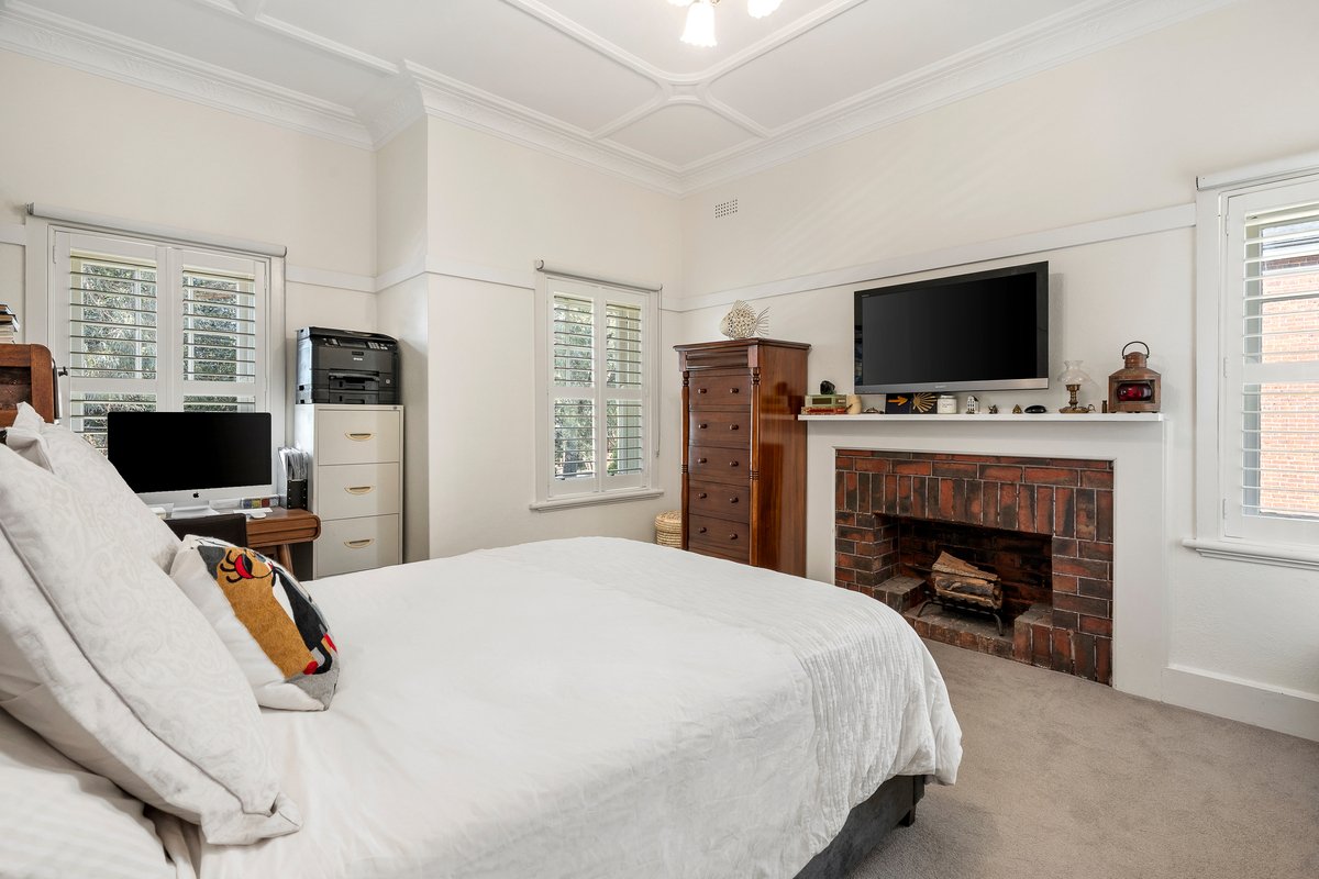 4 / 16 Black Street Brighton - Residential for sale
