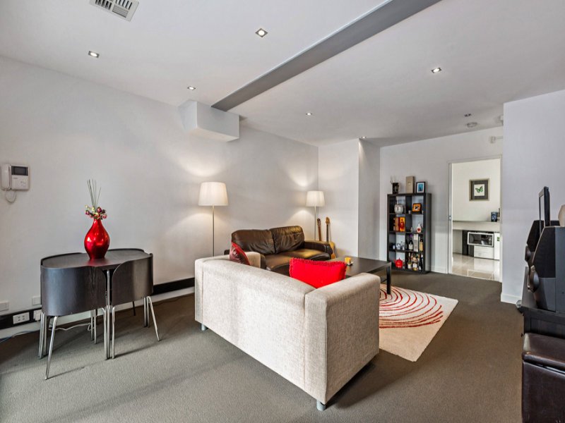 4 / 175C Stephen Street YARRAVILLE - Residential for sale