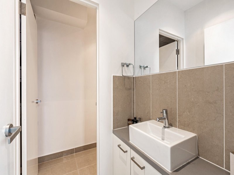 4 / 175C Stephen Street YARRAVILLE - Residential for sale
