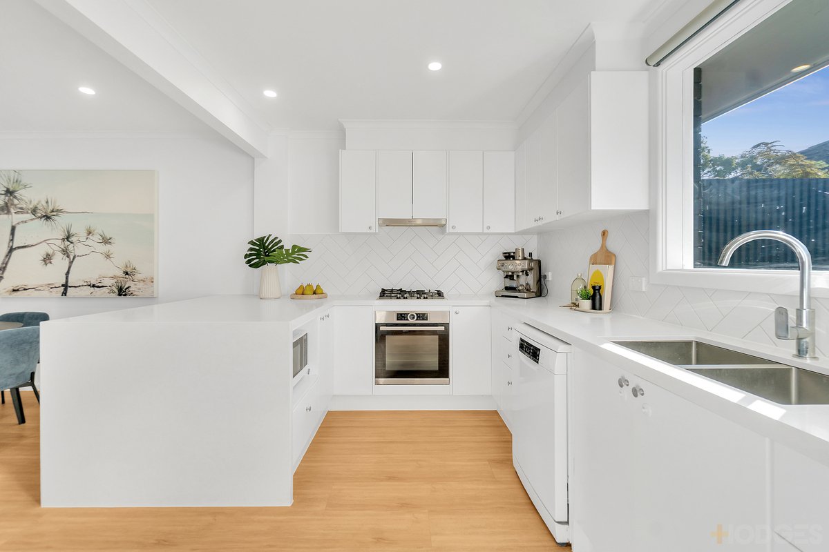 4 / 17a Judd Parade Cheltenham - Residential for sale