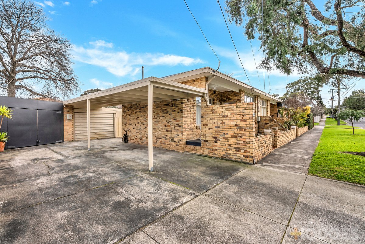 4 / 18 Flinders Street Mentone - Residential for sale