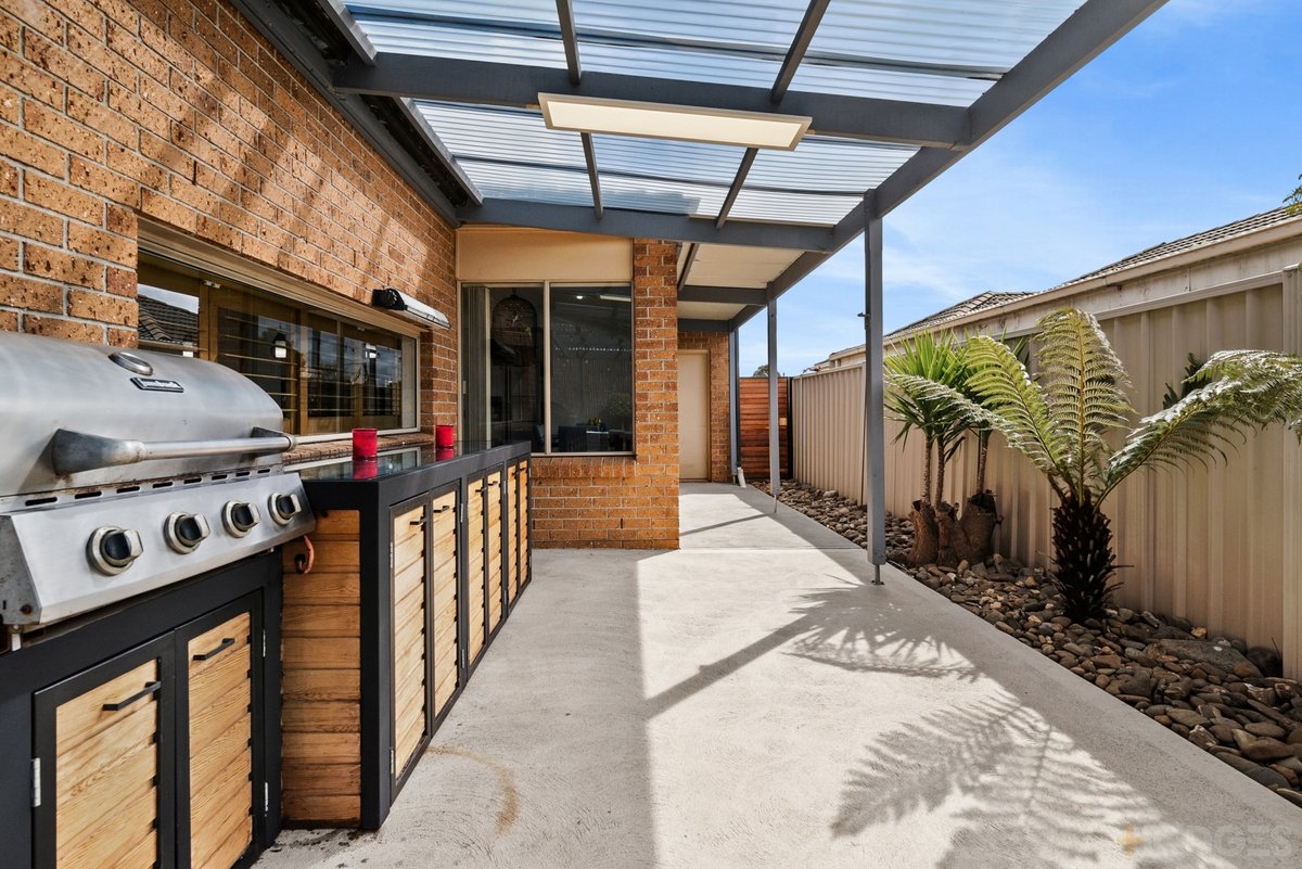 42 Chrystobel Way Kilmore - Residential for sale