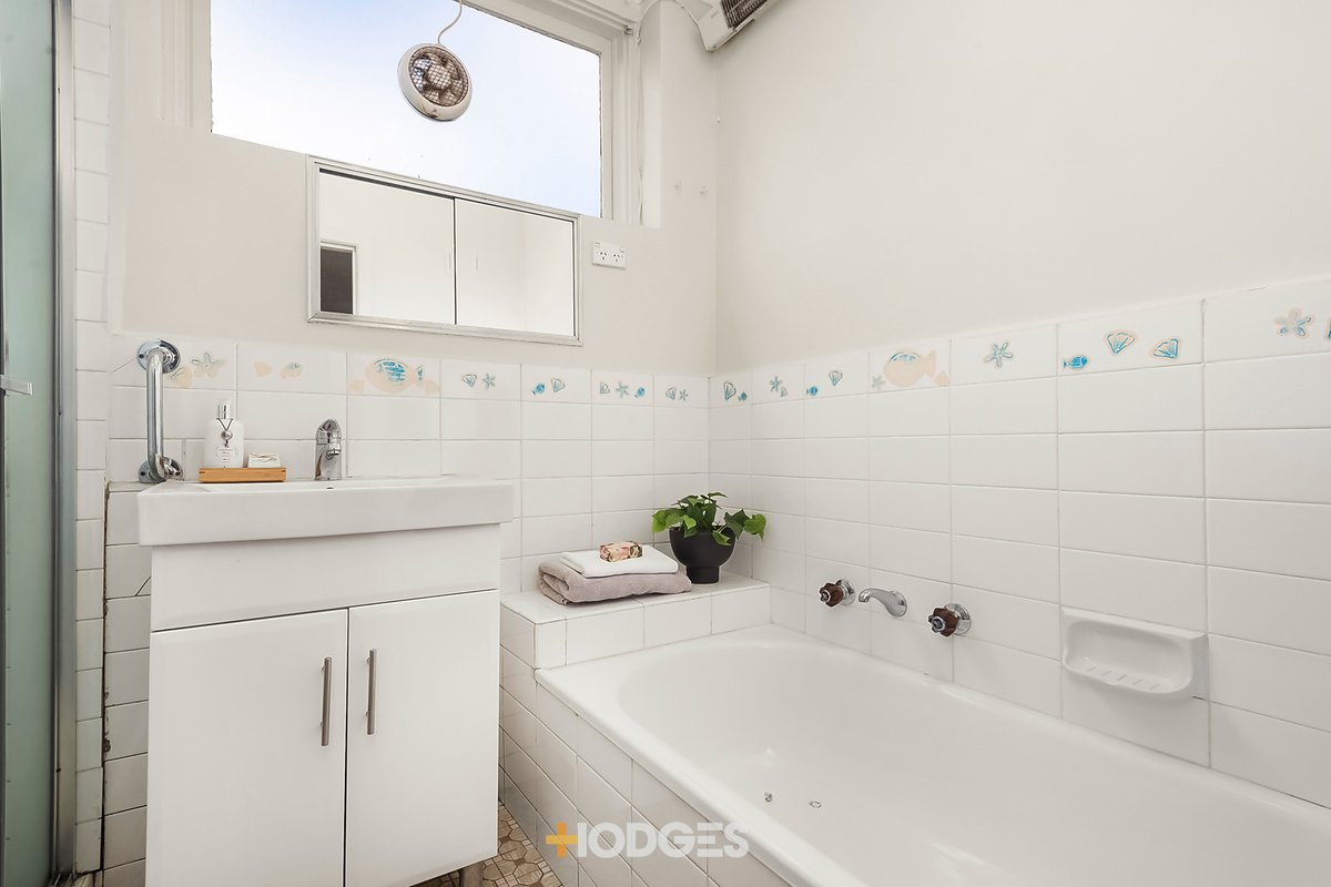 4/2 Crimea Street Caulfield North - Residential for sale