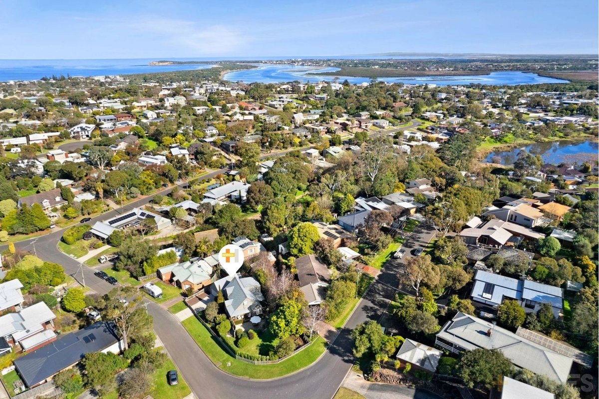 42 Cuthbertson Drive Ocean Grove - Residential for sale