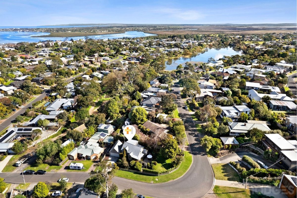 42 Cuthbertson Drive Ocean Grove - Residential for sale