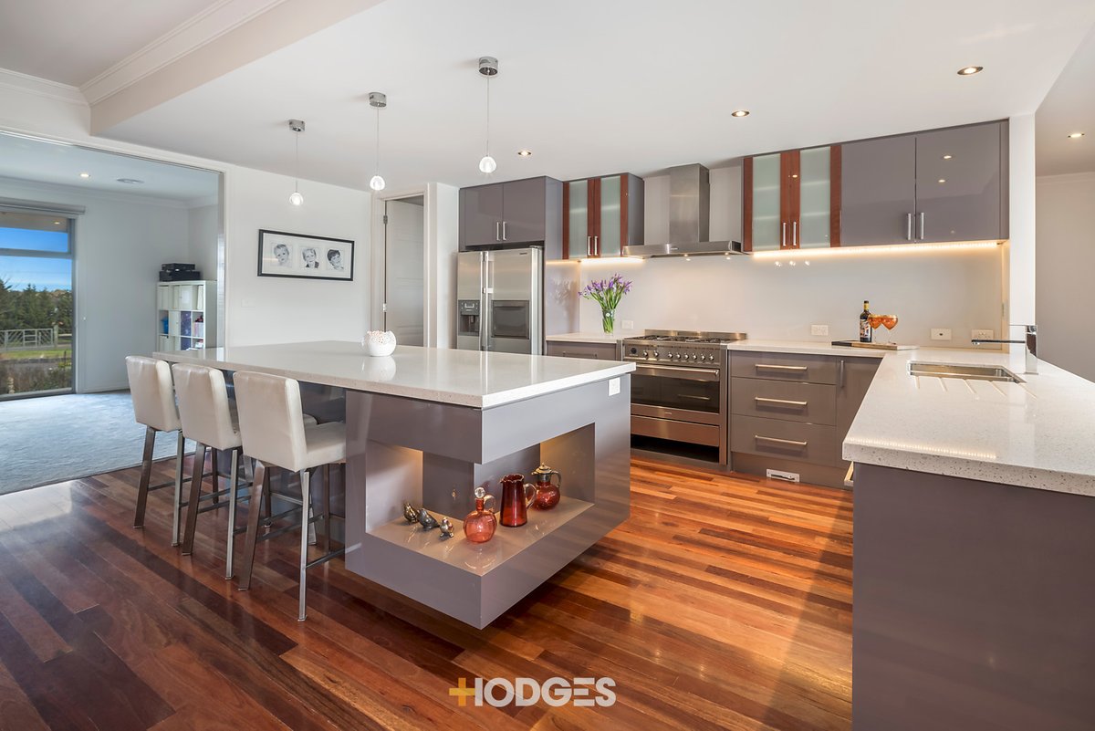 42 Daruma Way Batesford - Residential for sale