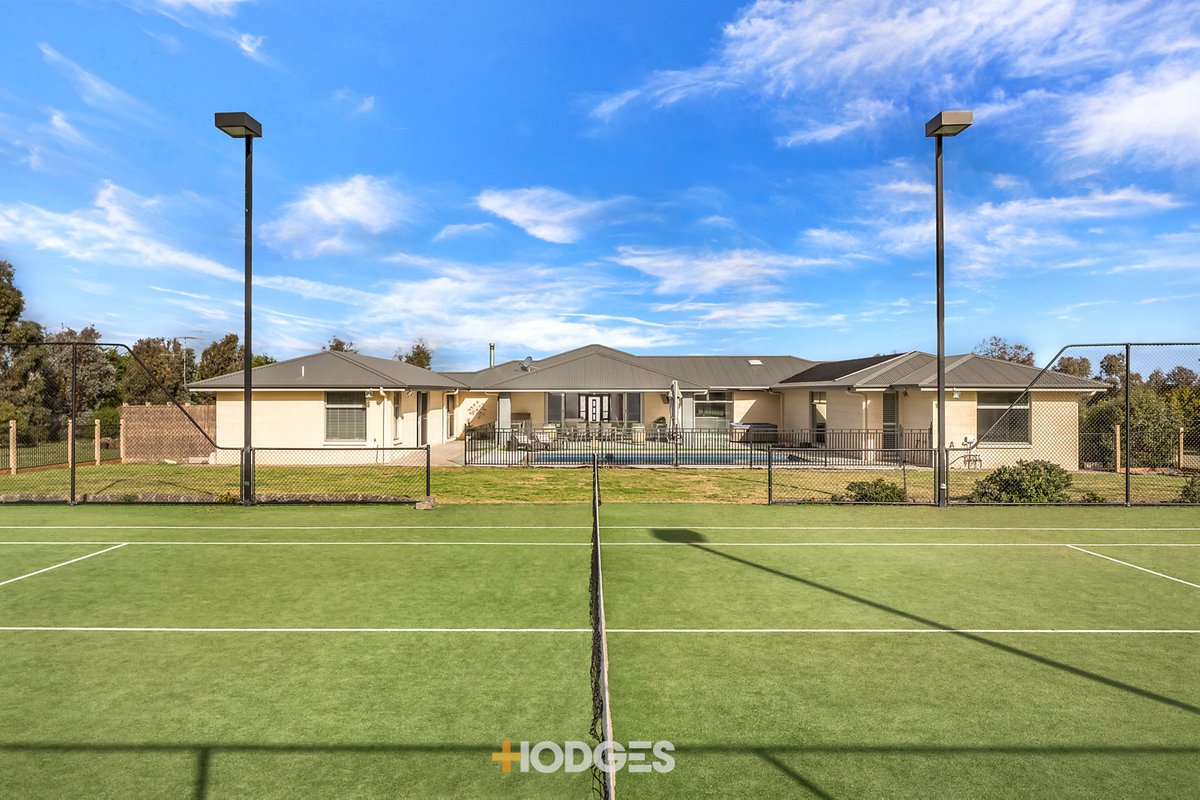 42 Daruma Way Batesford - Residential for sale