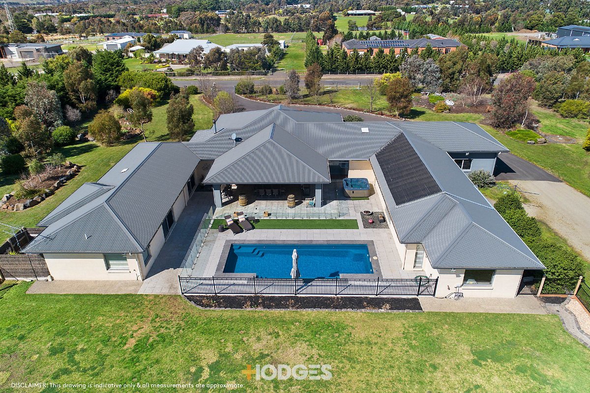 42 Daruma Way Batesford - Residential for sale