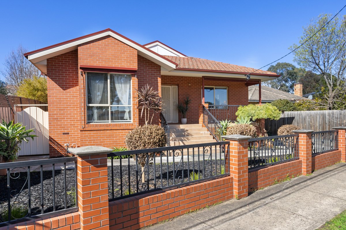 42 Edwin Street IVANHOE - Residential for sale