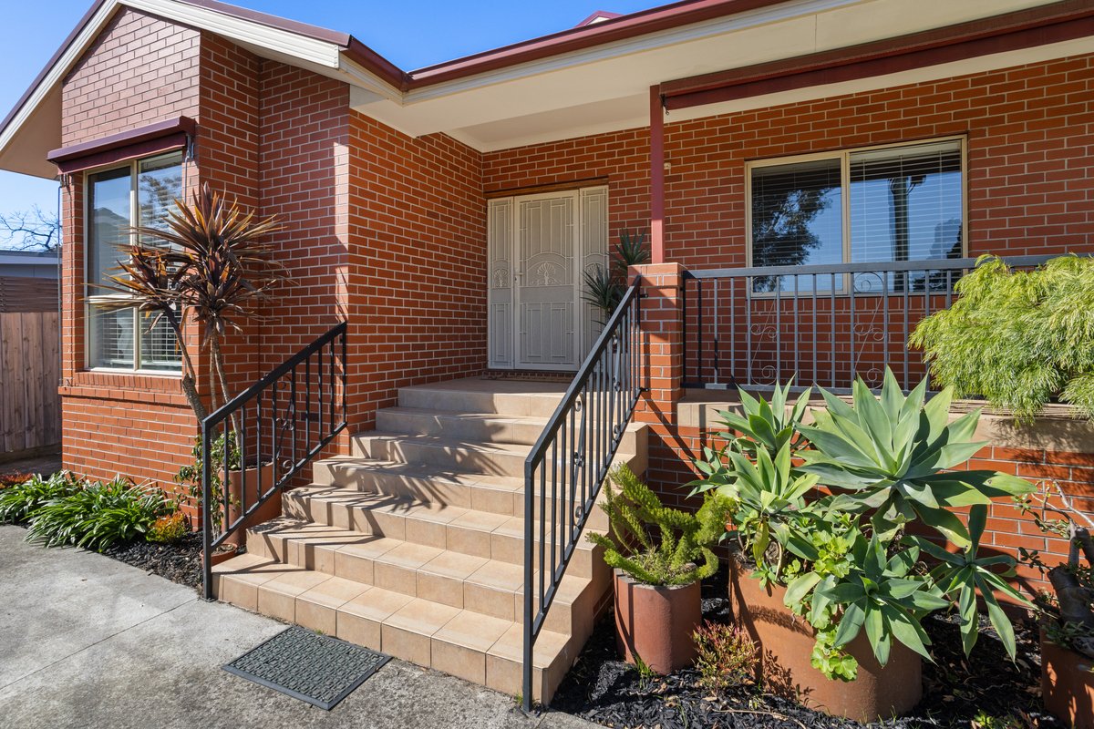 42 Edwin Street IVANHOE - Residential for sale
