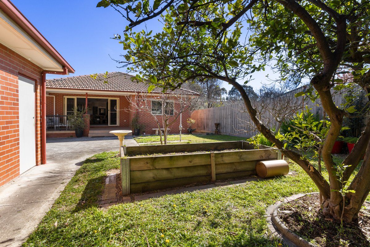 42 Edwin Street IVANHOE - Residential for sale