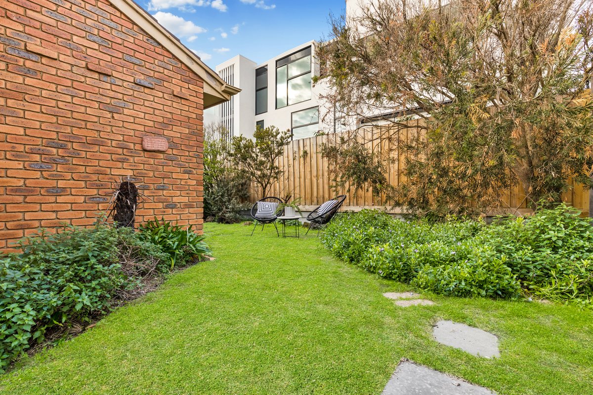 4 / 2 Sandringham Road SANDRINGHAM - Residential for sale
