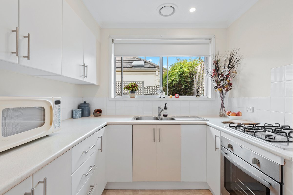 4 / 20 Middleton Street Black Rock - Residential for sale