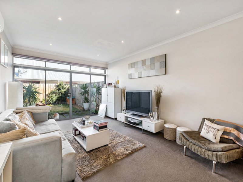 4 / 204 Stephen Street YARRAVILLE - Residential for sale