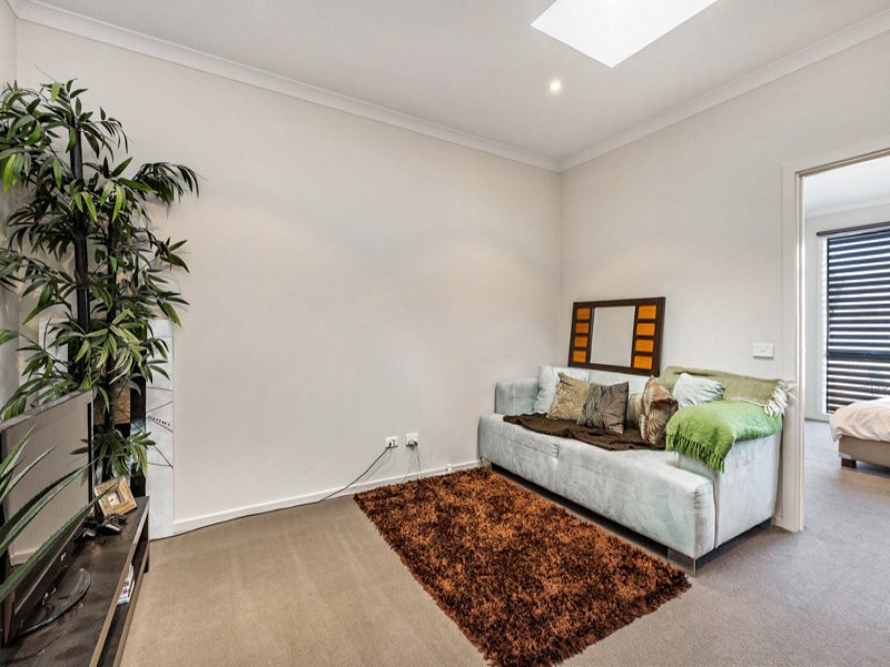 4 / 204 Stephen Street YARRAVILLE - Residential for sale