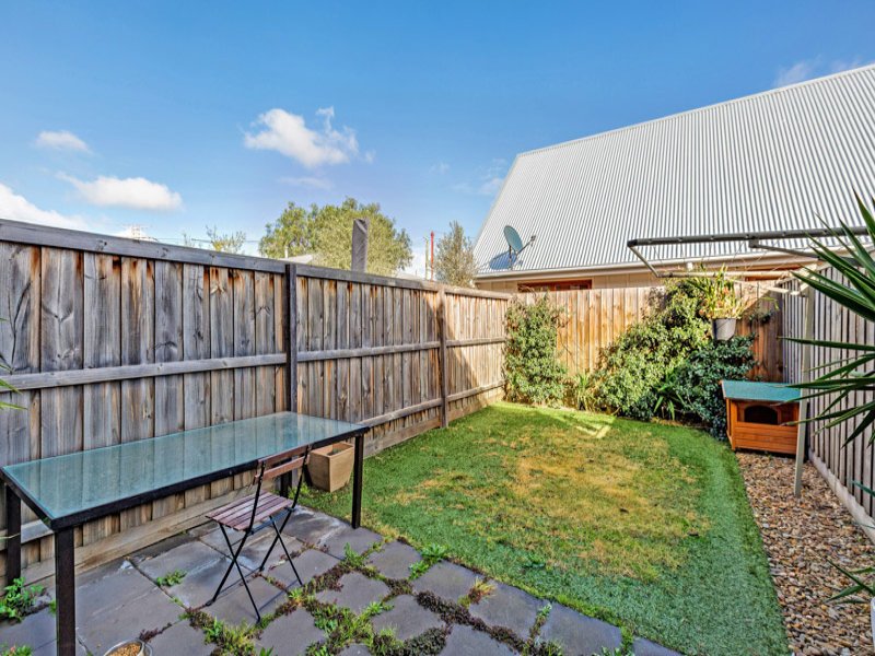 4 / 204 Stephen Street YARRAVILLE - Residential for sale