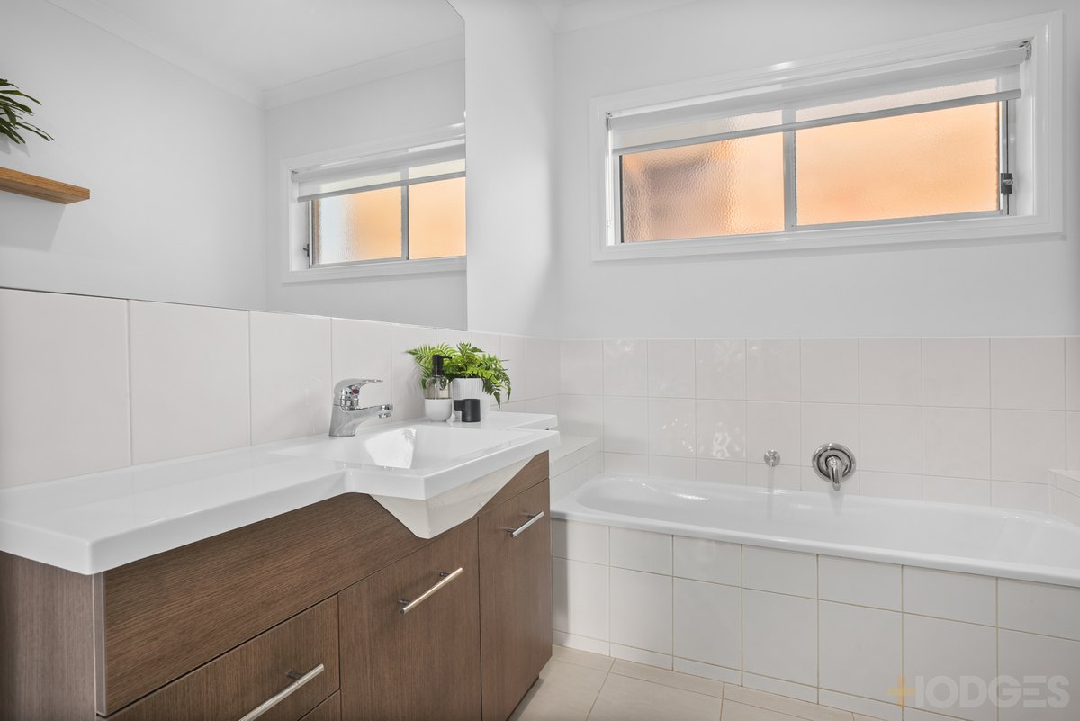 4 / 21 Ella Grove Chelsea - Residential for sale