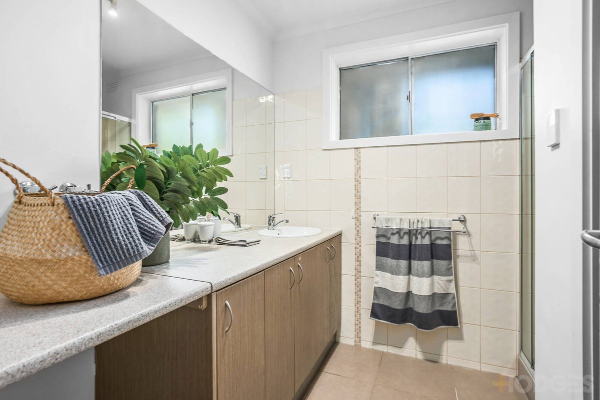 4 / 215 Como Parade East Parkdale - Residential for sale