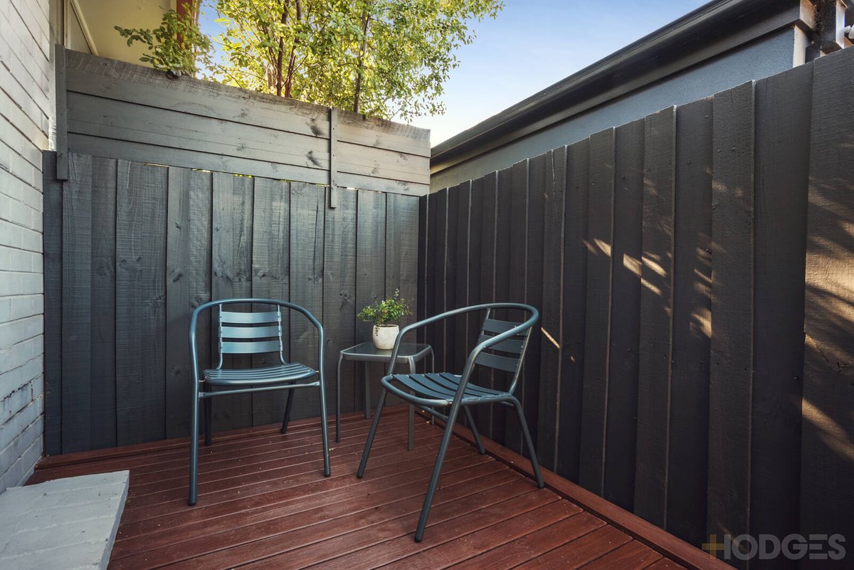 4 / 215 Como Parade East Parkdale - Residential for sale