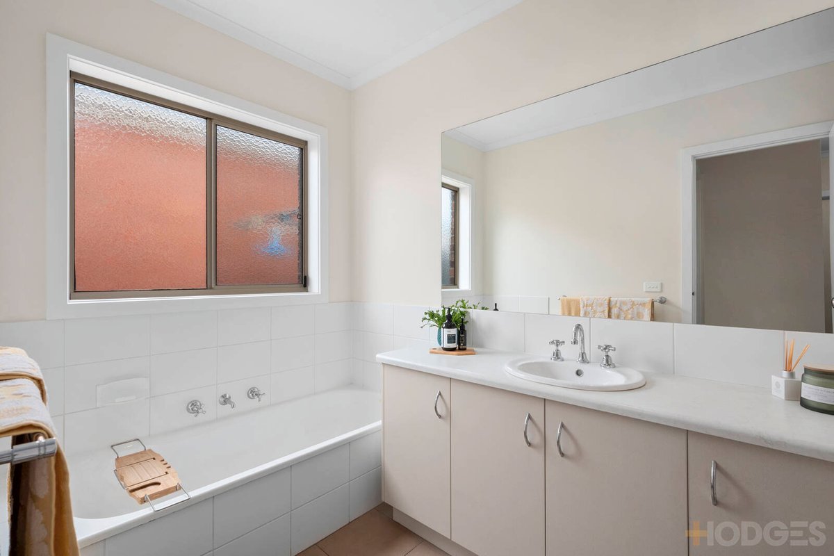 4 / 220 South Valley Road Highton - Residential for sale
