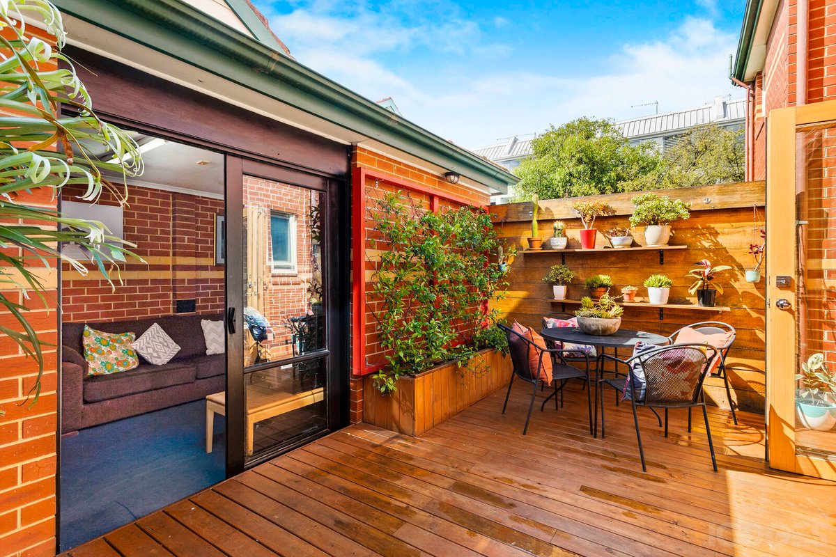 4 / 245 Williamstown Road Yarraville - Residential for sale