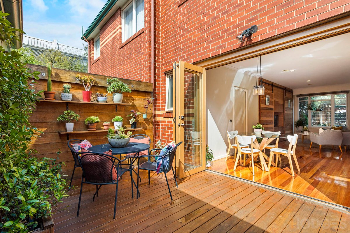 4 / 245 Williamstown Road Yarraville - Residential for sale