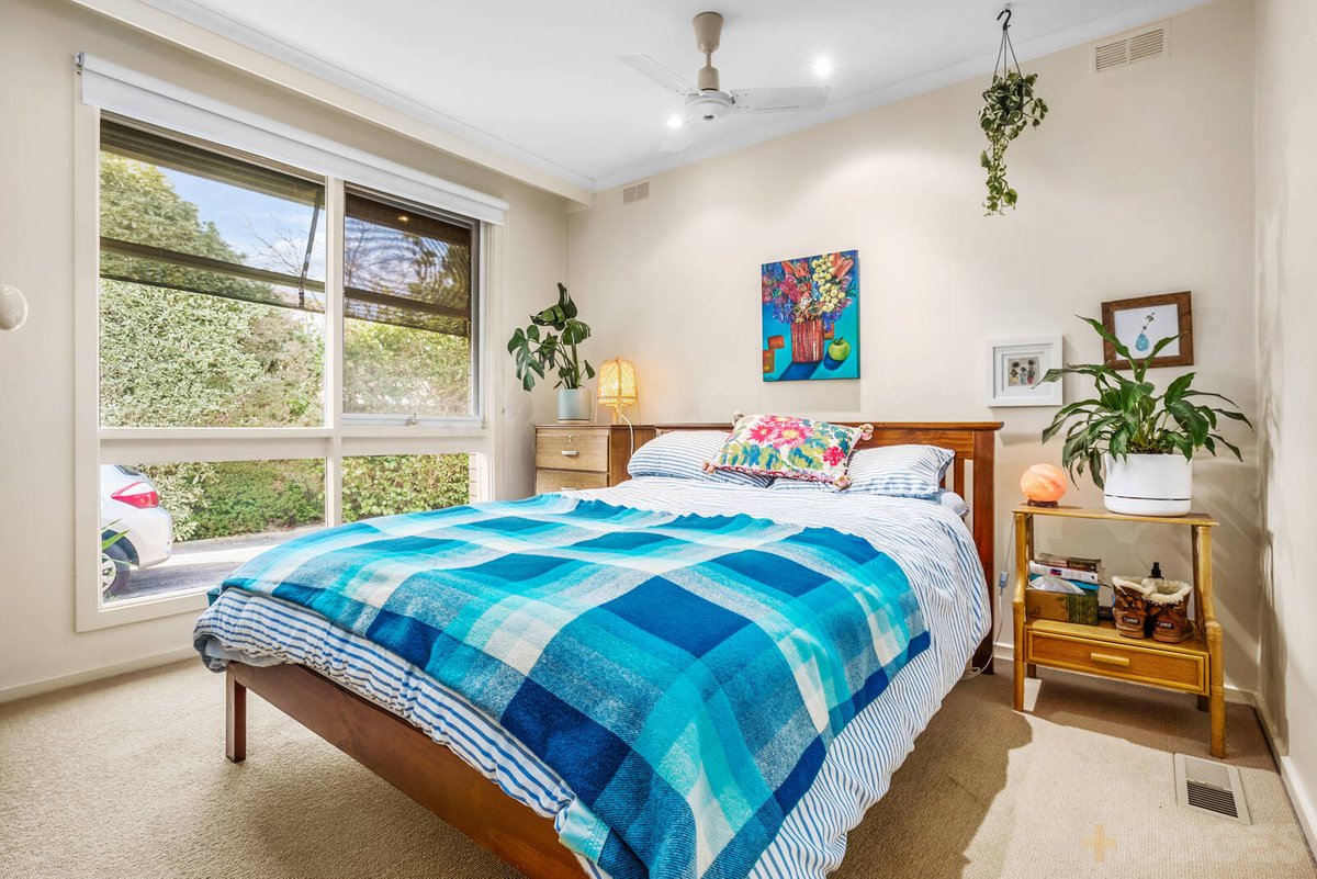 4 / 25 Flinders Street Mentone - Residential for sale