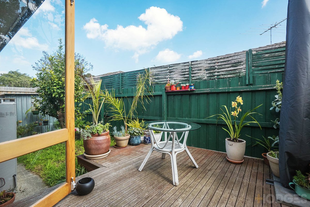 4 / 25 Flinders Street Mentone - Residential for sale
