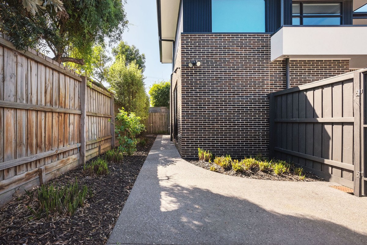4 / 27 Swanston Street Mentone - Residential for lease