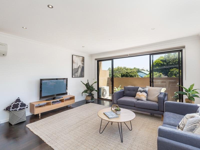 4 / 28 Thomson Street MAIDSTONE - Residential for sale