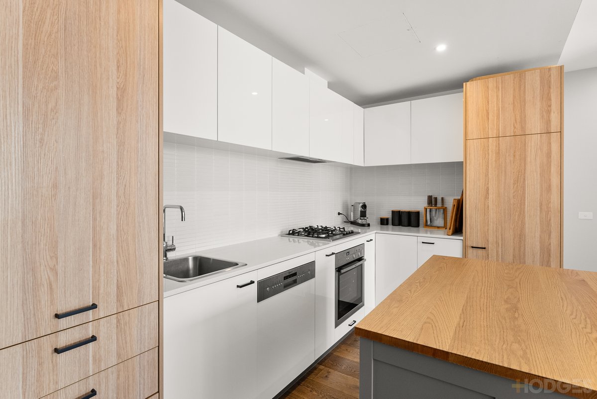 428 / 220 Bay Road Sandringham - Residential for sale
