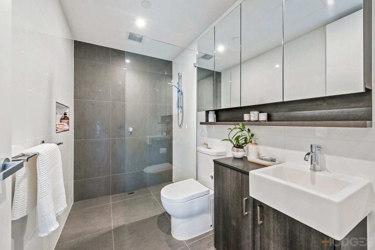 428 / 220 Bay Road Sandringham - Residential for sale