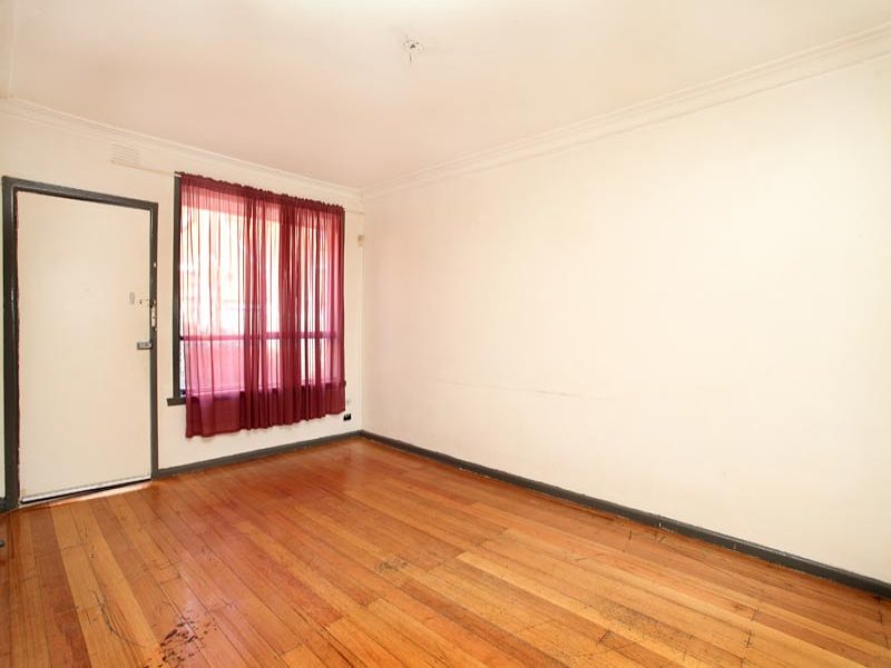 4 / 29 Clarendon Parade WEST FOOTSCRAY - Residential for sale