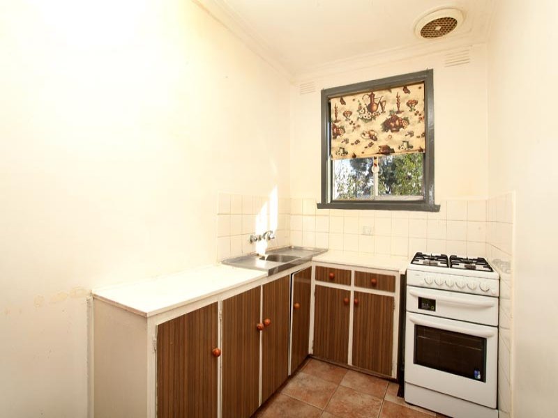4 / 29 Clarendon Parade WEST FOOTSCRAY - Residential for sale