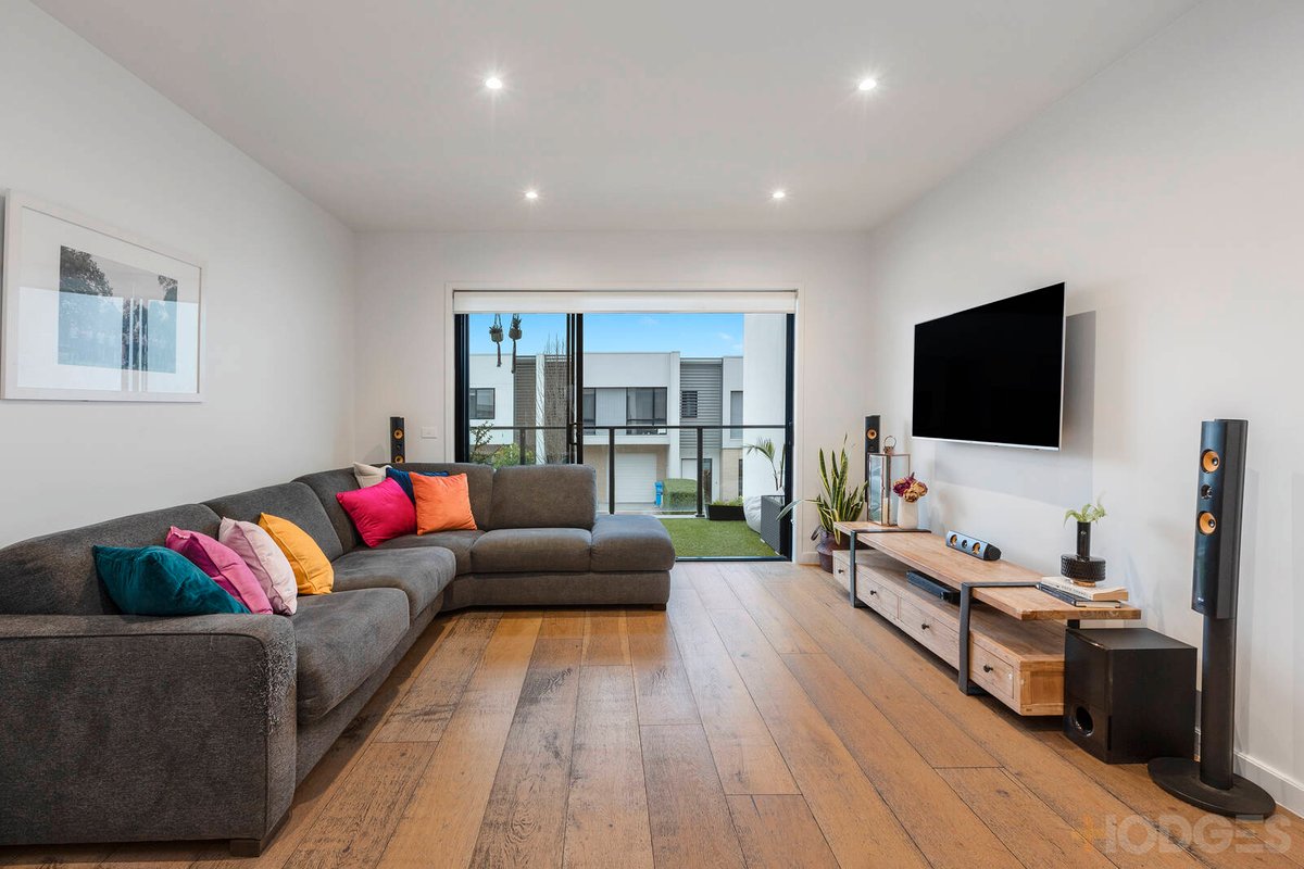 43 Charlton Avenue Cheltenham - Residential for sale