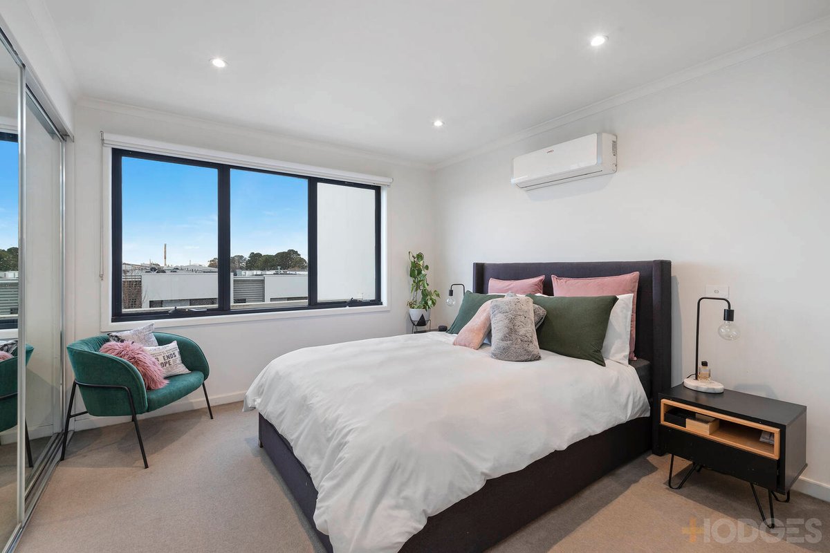 43 Charlton Avenue Cheltenham - Residential for sale