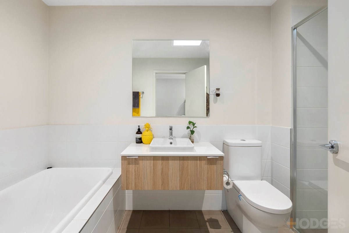 43 Charlton Avenue Cheltenham - Residential for sale