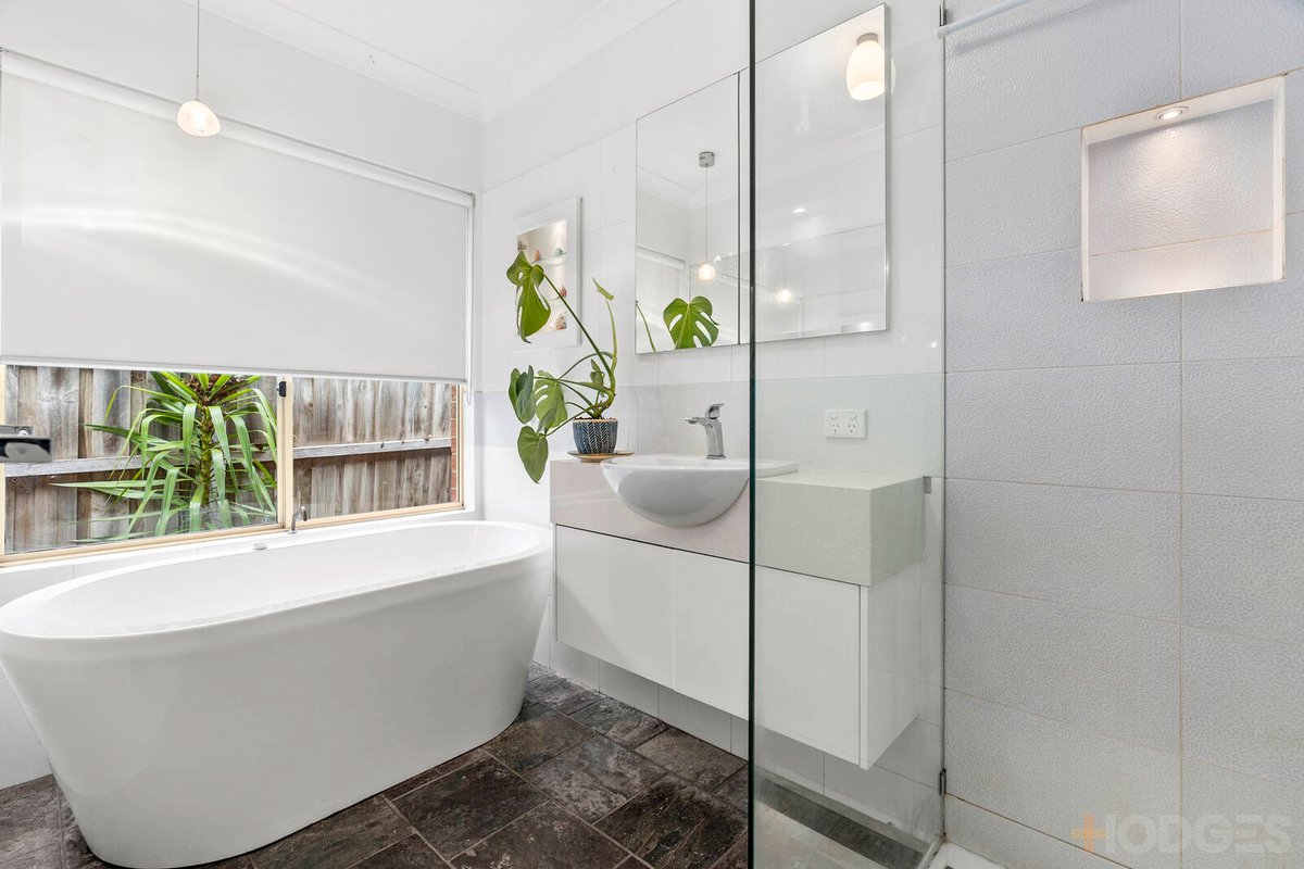 43 James Cook Drive Wandana Heights - Residential for sale