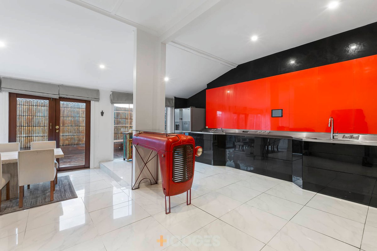 43 Lonsdale Avenue Hampton East - Residential for sale