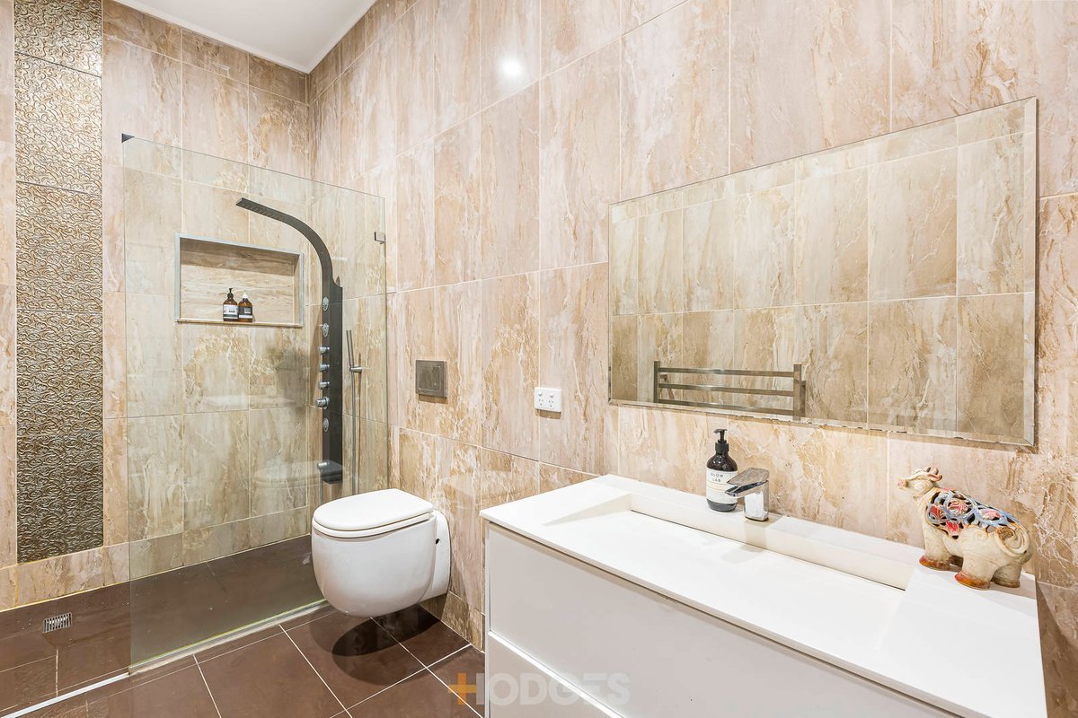 43 Lonsdale Avenue Hampton East - Residential for sale