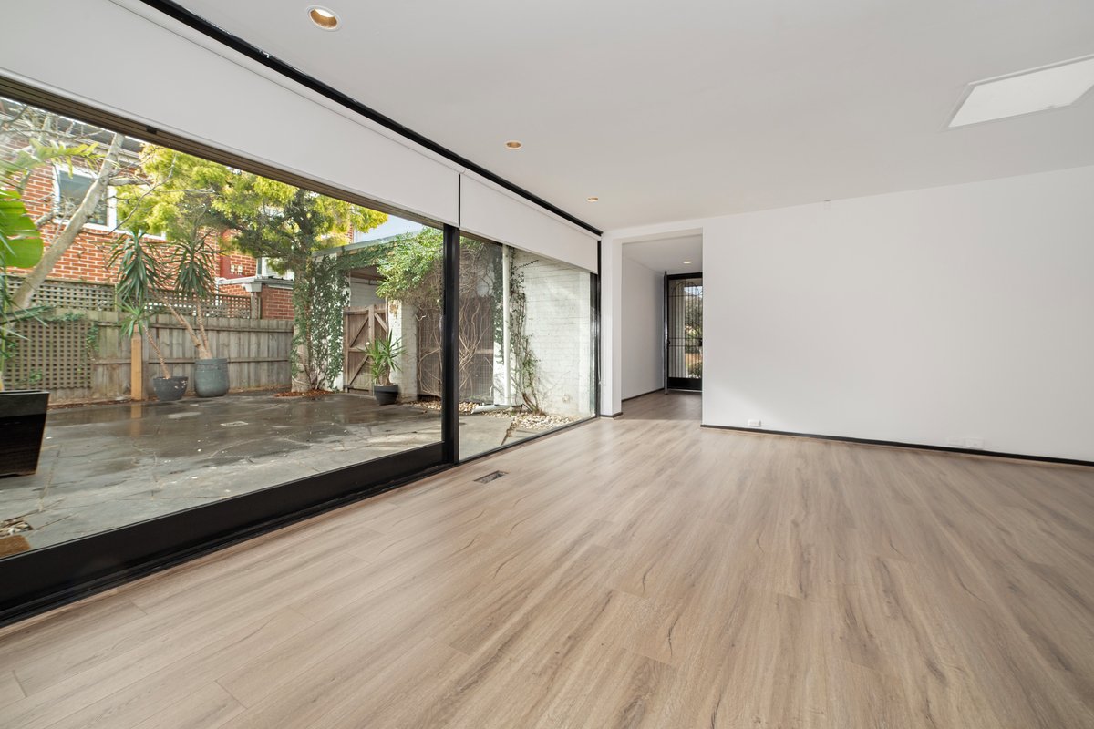43 Lynch Crescent BRIGHTON - Residential for lease