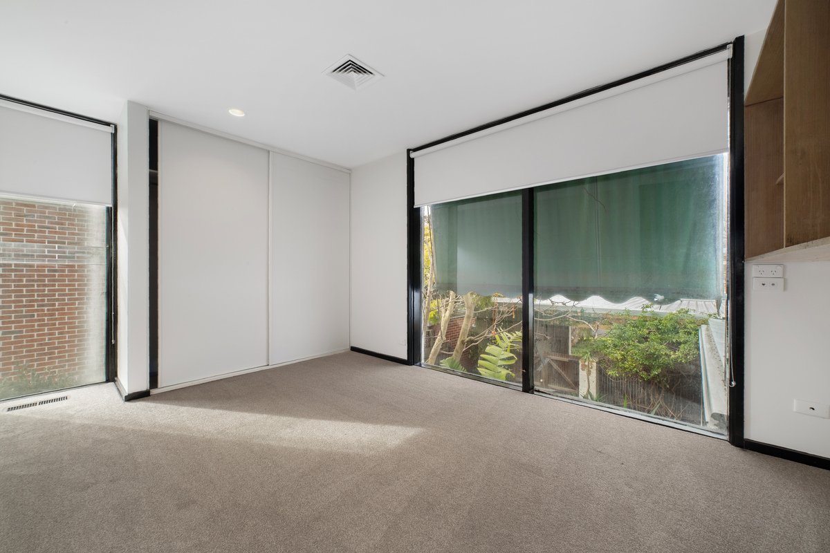 43 Lynch Crescent BRIGHTON - Residential for lease